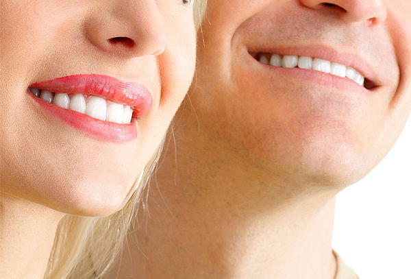 Implante Dental de Titanio en Virtual Dent