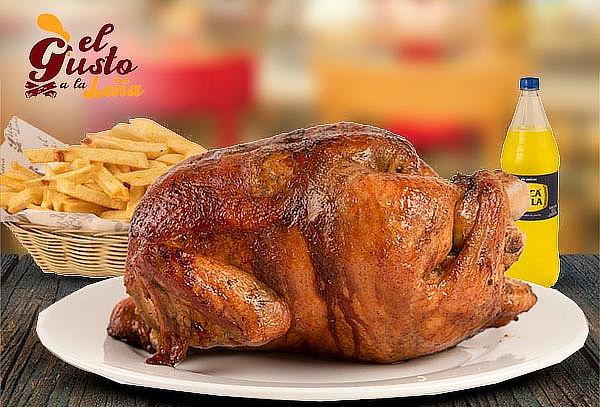 Pollo a la Leña + Papas + Ensalada + Cremas + 1 Gaseosa 1.5 