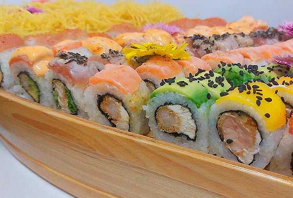 Barcos de Makis: 30, 60, 100 o 180 Cortes de Makis