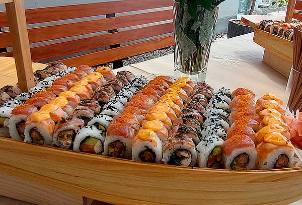 Barcos de Makis: 30, 60, 100 o 180 Cortes de Makis