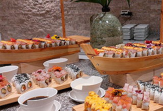 Barcos de Makis: 30, 60, 100 o 180 Cortes de Makis
