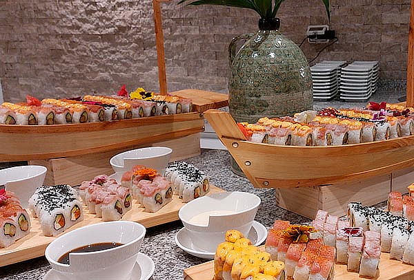 Barcos de Makis: 30, 60, 100 o 180 Cortes de Makis