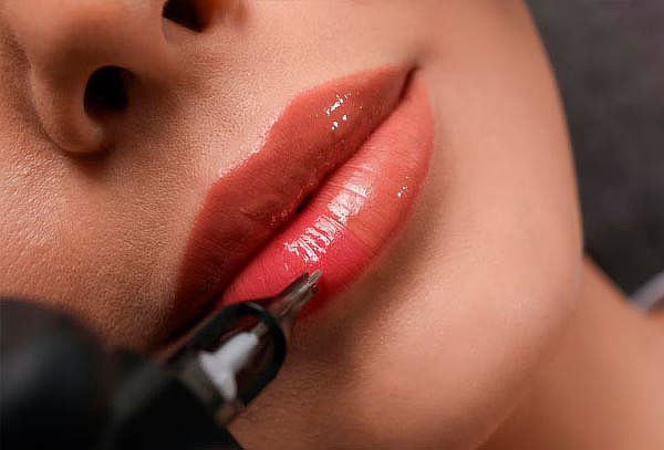 Micropigmentación Labial: Color o Neutralización Lima