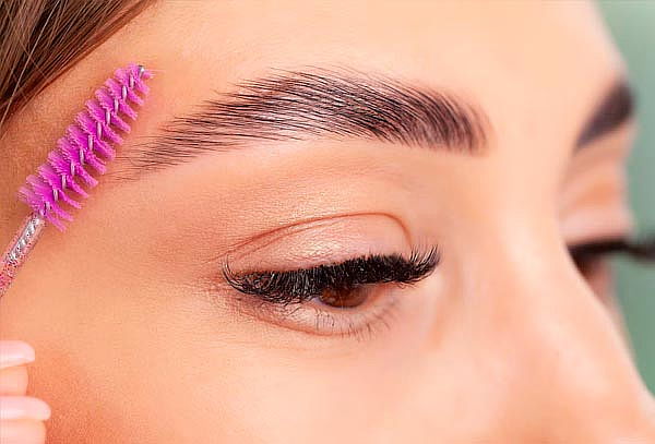 Lifting Pestañas + Perfilado Cejas + Depilación Bozo