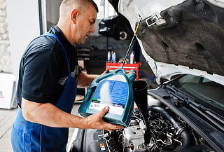 Servicio de cambio de aceite + 4 filtros para Camioneta