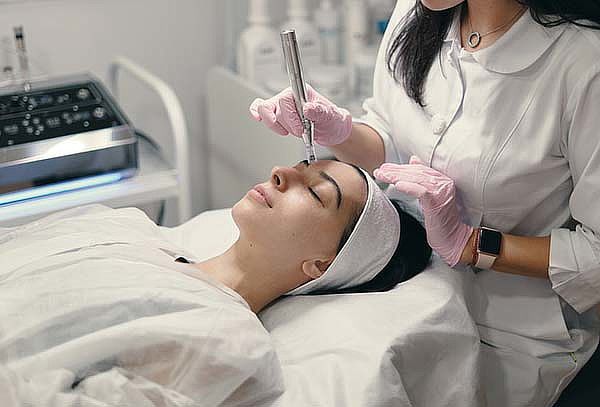 Dermapen + 5 Tubos de Plasma Facial o Capilar + Regalo 