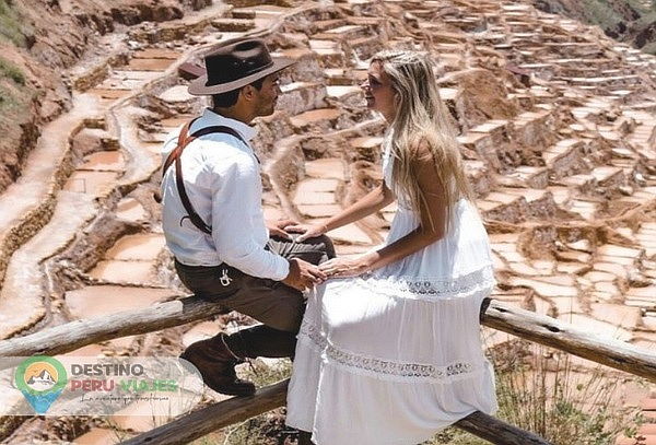 Full day Valle vip + Maras Moray + Almuerzo + Transporte