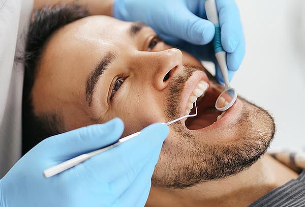 5 Curaciones Simples + Profilaxis en Covera Dent