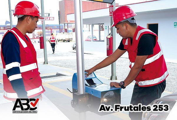 Revisión Técnica para Auto ó Camioneta - Ate con La Molina