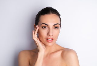 5 Sesiones de Carboxiterapia en Ojeras + Tratamiento 