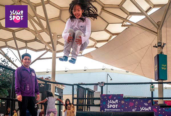 Juega 45 o 90 Minutos - Jump Spot - 7 Sedes a Elegir - Lima
