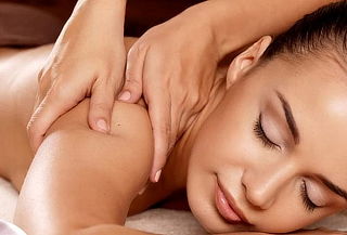 Masaje Relajante + Exfoliación Corporal