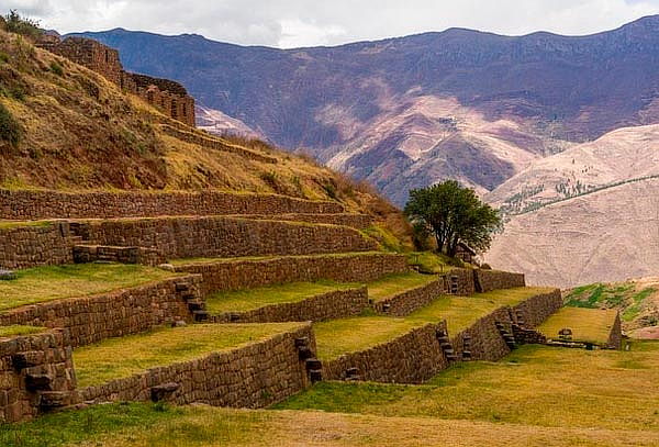 Ruta del Valle Sur - Cusco + Transporte + Guia.