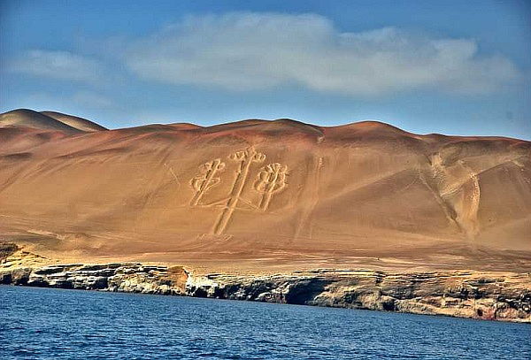 Tour Islas Ballestas 2hrs aprox viaje embarcación moderna 