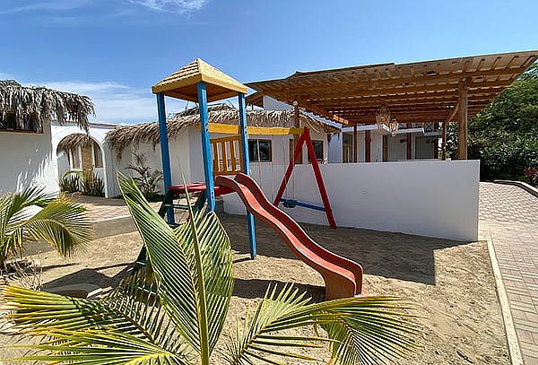 3D/2N para 2 Vichayito-Habitación Vista a Piscina + Desayuno