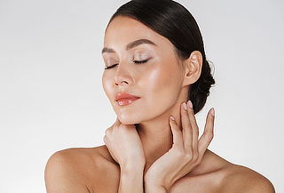 Lifting facial con Bioestimulador de Colágeno Radiesse