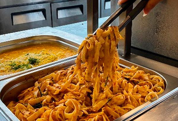 Buffet Criollo  + Media Jarra de Limonada