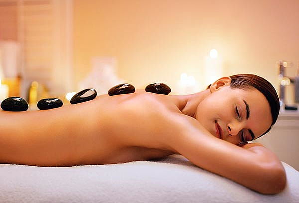 Precio Especial: Masaje + Piedras + Aromaterapia
