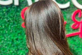 Balayage sin decoloración + Más en Perfect Salon Spa