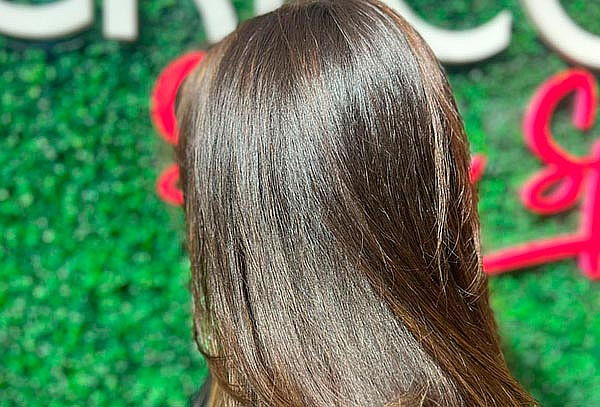 Balayage sin decoloración + Más en Perfect Salon Spa