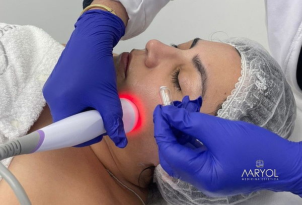 Toxina Botulínica 1 zona + Facial + Vitaminización