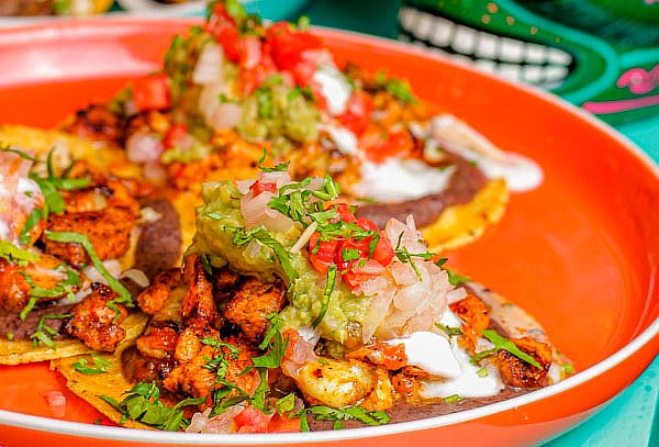 ¡Barra Libre en el Mexicano! Incluye Bebidas Ilimitadas