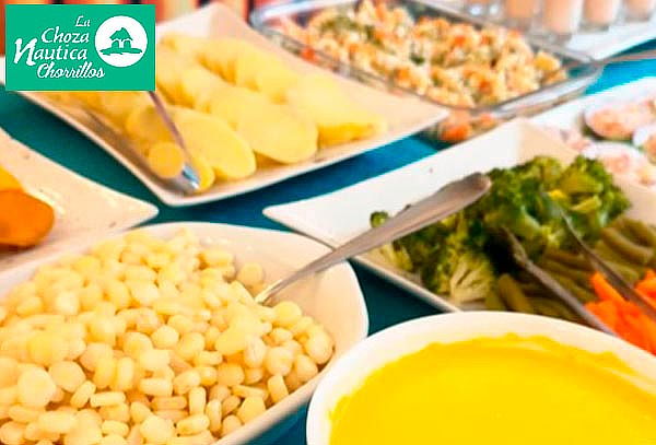 ALMUERZO BUFFET: Marino y Criollo en La Choza Náutica