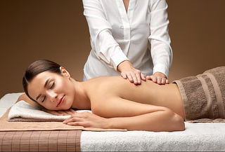 Renovación Total Espalda + Microdermoabrasióncon Diamantes