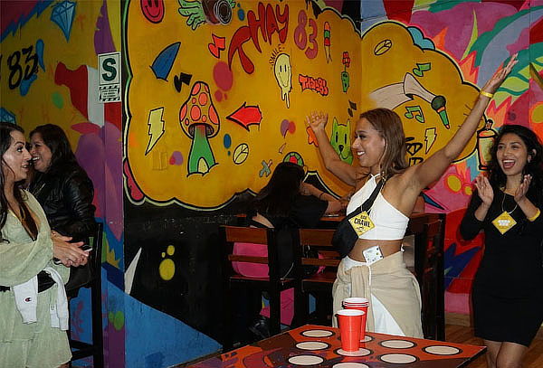 ¡Tour de Bares + Bebidas en Barranco! con Bar Crawl Lima