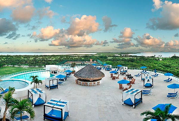 Seadust Cancún 5D/4N ¡Todo Incluido! 2 Adultos 2 Menores