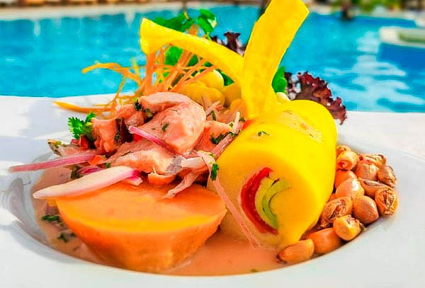 Alojamiento 1 o 2 noches + Desayunos + Piscina y Más