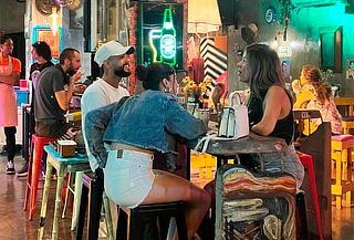 Promo para 2 o 4: Bebidas +Piqueo a elección en El Museo Bar