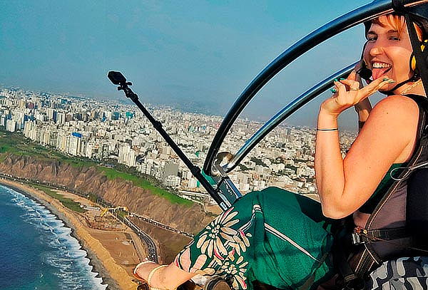 Vuelo en Parapente en la Costa Verde + Video + Seguro y Más