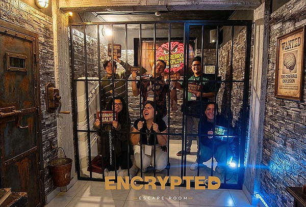 60 Minutos en Escape Room + Fotos +  Elementos y Más
