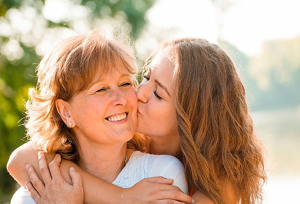 Beauty Day Regalo para Mamá: Facial + Masaje Relajante y mas