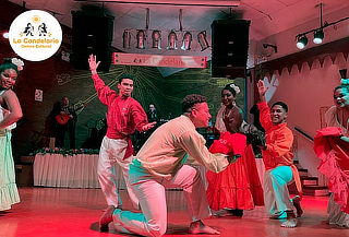 2 Entradas + Bebidas a Espectáculo Folklore en La Candelaria