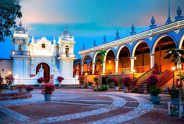 Alojamiento 2 Dias - 1 Noche para 2 + Desayuno + Tour