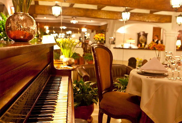 Almuerzo o Cena Romántica, Todo Incluido - San Valentín