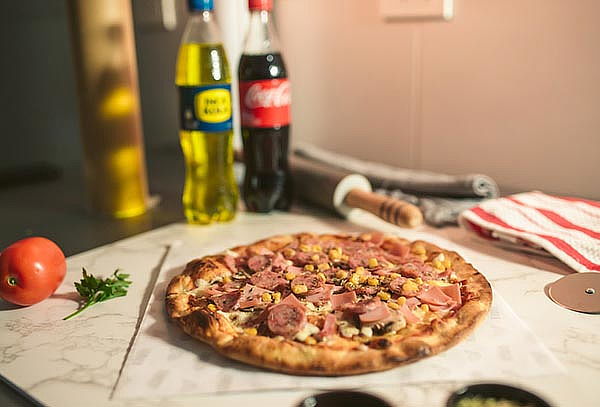 Combo Pizza Grande + Acompañante en Surquillo