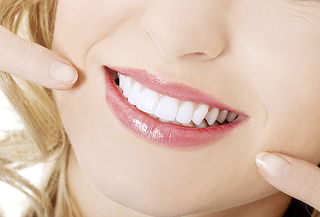 Limpieza + Blanqueamiento Dental y Más en Pueblo Libre