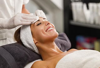 Dermapen: ADN de Salmón + Péptidos + Vitaminas + Oro 24K 