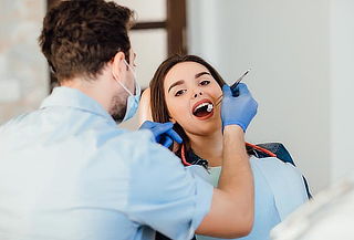 3 Curaciones Simples + Limpieza Dental en Covera Dent