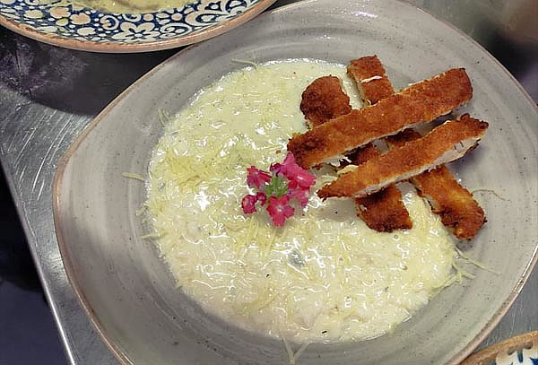 Barra Libre con La Plaza Artesanal en Los Olivos