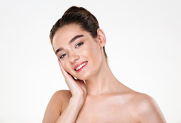 Rejuvenece con Plasma Rico en Plaquetas y Más en Monas Spa