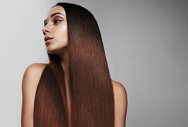 Alisado con Ácido Hialurónico y Keratina y Más en Monas Spa