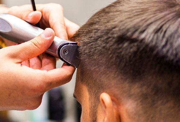 Corte Clásico para Hombre + Limpieza Facial y Más en Sammys