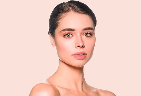 Armoniza tu Rostro: Baby Botox + Blanqueamiento LED