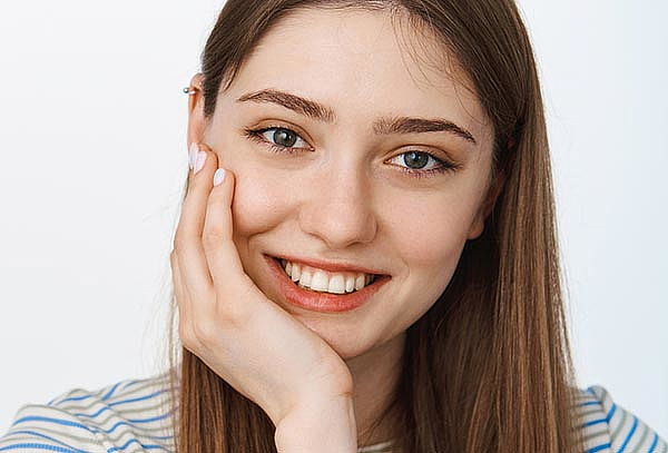 Toxina Botulínica 40UI para Bruxismo + Blanqueamiento LED