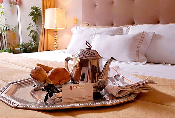 Escapada Romántica con Jacuzzi y Cena para 2