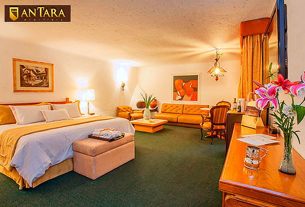 Escapada Romántica con Jacuzzi y Cena para 2